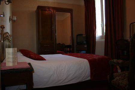 Hotel Aiglon Мантон Номер фото